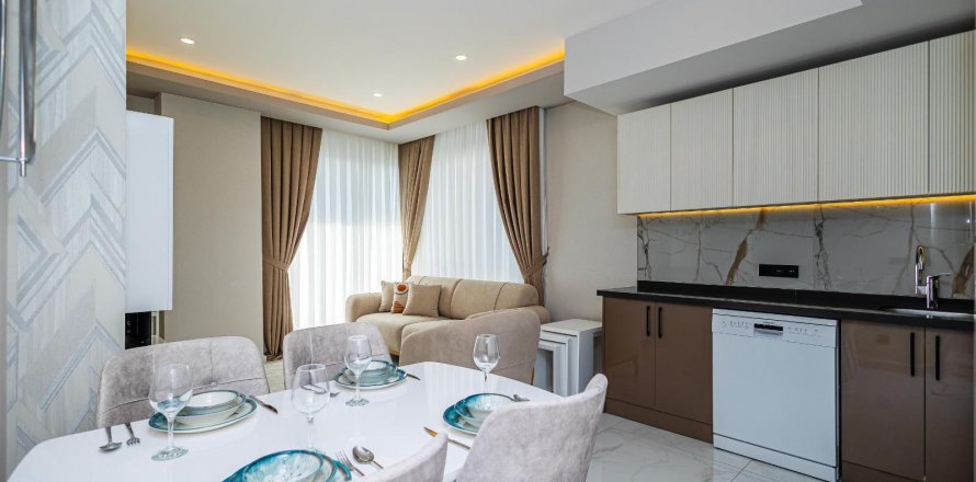 Квартира  2-х ком. в Аланье, Анталья, Турция №192012