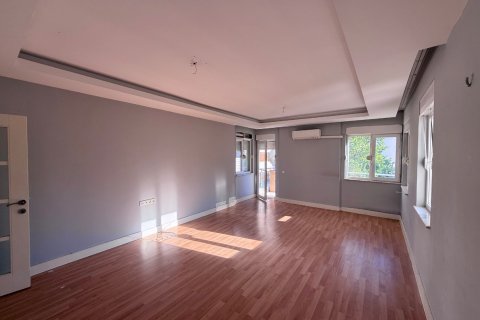 Apartment for sale  in Antalya, Turkey, 3 bedrooms, 145m2, No. 211343 – photo 11