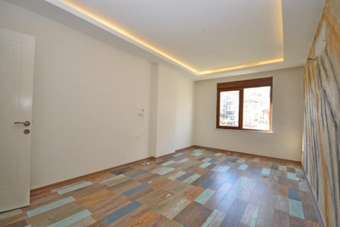 Apartment for sale  in Alanya, Antalya, Turkey, 170m2, No. 208198 – photo 11