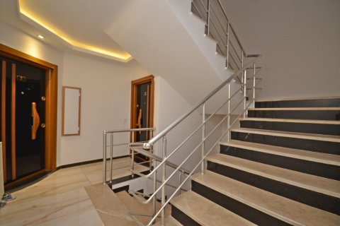 Apartment for sale  in Alanya, Antalya, Turkey, 170m2, No. 208198 – photo 9