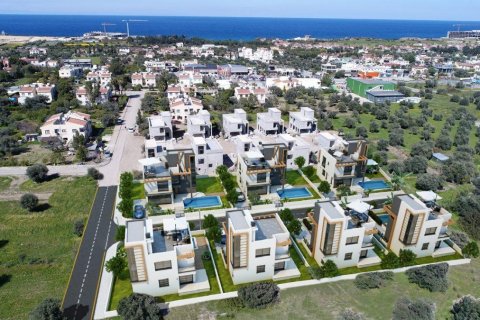 Продажа виллы  в Гирне, Северный Кипр 5 комн., 220м2, №207099 – фото 1