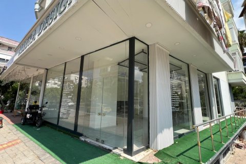 Продажа коммерческой недвижимости  в Аланье, Анталье, Турция, 100м2, №193608 – фото 2
