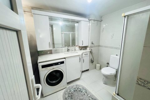 Продажа квартиры  в Стамбуле, Турция 3+1, 130м2, №193613 – фото 11