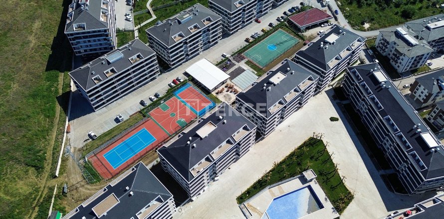 Daire 6+1 Çiftlikköy, Yalova, Türkiye №192149