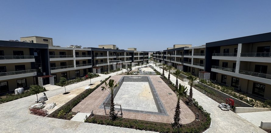 3+1 Leilighet  i Izmir, Tyrkia Nr. 150145