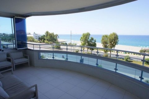 Lägenhet  i Tosmur, Alanya, Antalya, Turkiet Nr. 209368 - 8