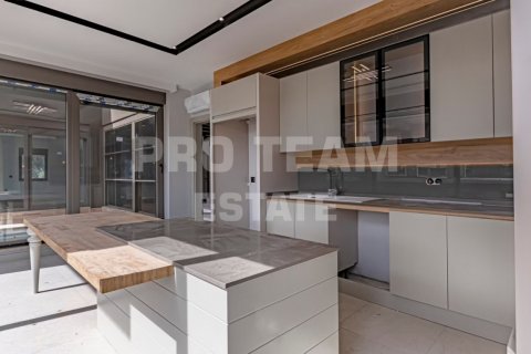 Продажа виллы  в Дёшемеалты, Анталье, Турция 5 комн., 320м2, №191844 – фото 10