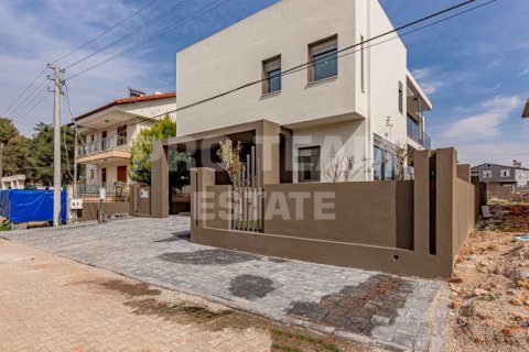 Продажа виллы  в Дёшемеалты, Анталье, Турция 5 комн., 320м2, №191844 – фото 5