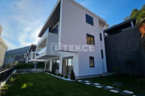 5+1 Villa  i Alanya, Antalya, Tyrkiet Nr. 146810 - 4