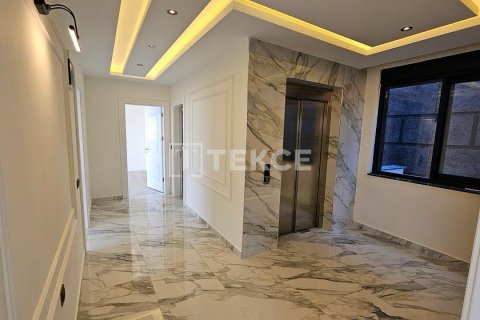 5+1 Villa  i Alanya, Antalya, Tyrkiet Nr. 146810 - 21