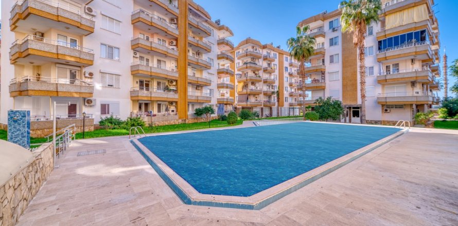Lejlighed  i Mahmutlar, Antalya, Tyrkiet Nr. 207345