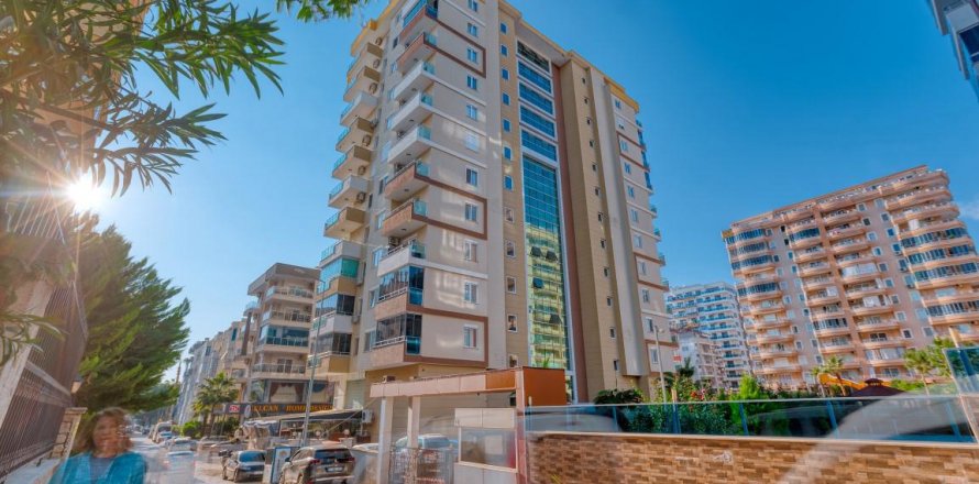 Apartment  in Mahmutlar, Antalya, Turkey No. 207348