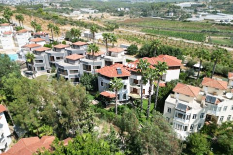 Продажа виллы  в Тюрклере, Аланье, Анталье, Турция 6 комн., 250м2, №206988 – фото 21