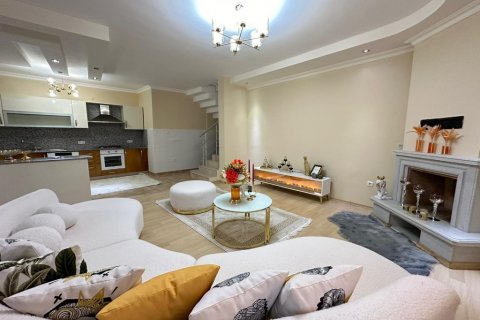 Продажа виллы  в Тюрклере, Аланье, Анталье, Турция 6 комн., 250м2, №206988 – фото 2