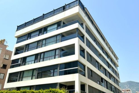 آپارتمان در  Alanya ، ترکیه 130 متر مربع.  شماره 206990 - 3