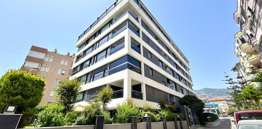 آپارتمان در  Alanya ، ترکیه 130 متر مربع.  شماره 206990