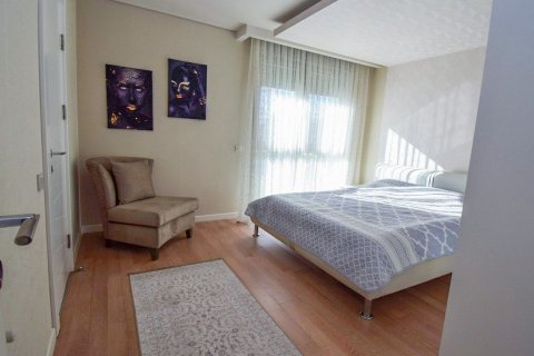 Продажа квартиры  в Муратпаше, Анталье, Турция 2+1, 130м2, №211775 – фото 18