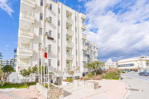 Lägenhet  i Tosmur, Alanya, Antalya, Turkiet Nr. 208695 - 2