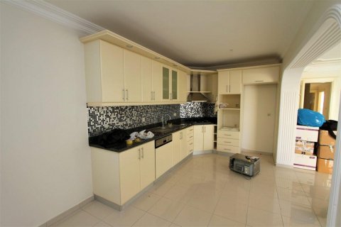 Leilighet  i Mahmutlar, Antalya, Tyrkia Nr. 209788 - 2