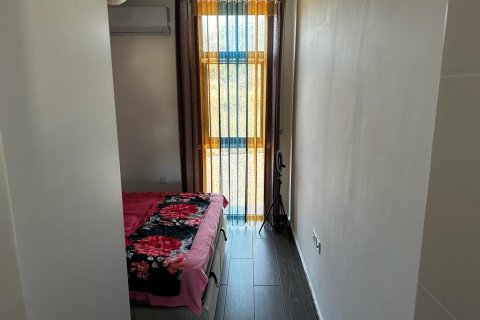 آپارتمان در  Girne ، ترکیه 110 متر مربع.  شماره 210546 - 12