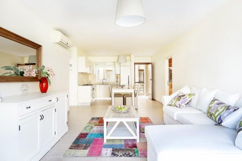 آپارتمان در  Bafra ، ترکیه 120 متر مربع.  شماره 210544 - 11