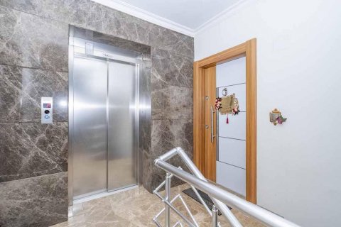 پنت هاس در Oba ، ترکیه 220 متر مربع. شماره 207298 - 8