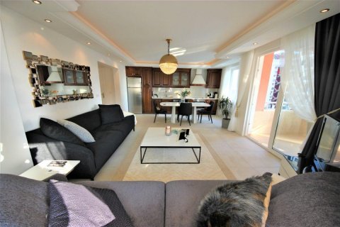 Продажа квартиры  в Махмутларе, Анталье, Турция 3 комн., 155м2, №207885 – фото 1