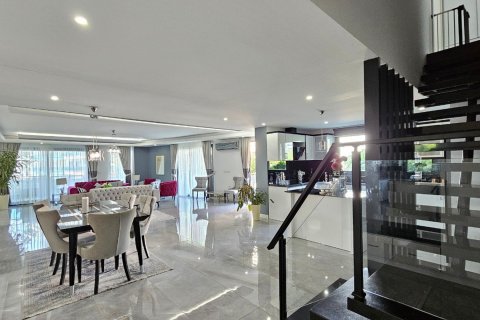 آپارتمان در Kargicak،  Alanya ، ترکیه 3 خوابه ، 250 متر مربع.  شماره 192054 - 12