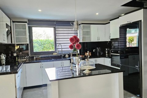 آپارتمان در Kargicak،  Alanya ، ترکیه 3 خوابه ، 250 متر مربع.  شماره 192054 - 30