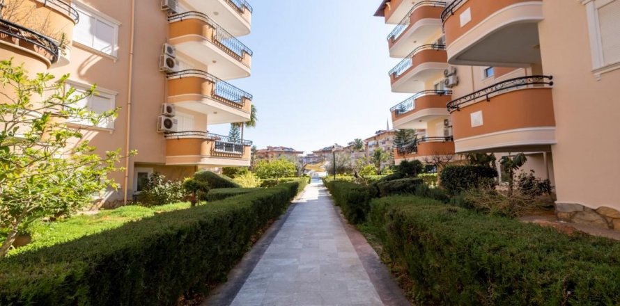 Dubleks daire   Oba, Antalya, Türkiye №208554