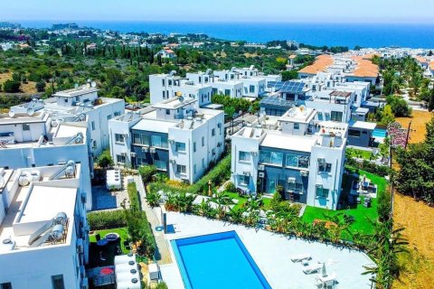 Продажа виллы  в Гирне, Северный Кипр 3+1, 213м2, №191015 – фото 2