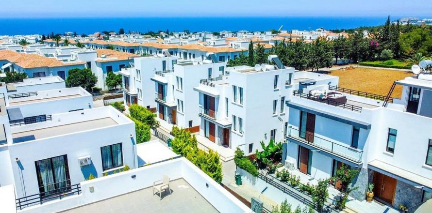 Вилла  3+1 в Гирне, Северный Кипр №191015