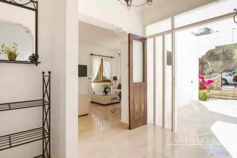 Продажа виллы  в Гирне, Северный Кипр 3+1, 130м2, №190992 – фото 9