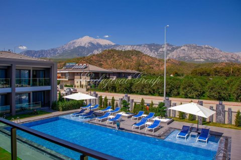 Аренда квартиры  в Кемере, Анталье, Турция 1+1, 50м2, №190482 – фото 1