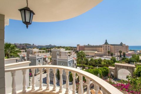 Продажа виллы  в Аланье, Анталье, Турция 5 комн., 250м2, №209943 – фото 21