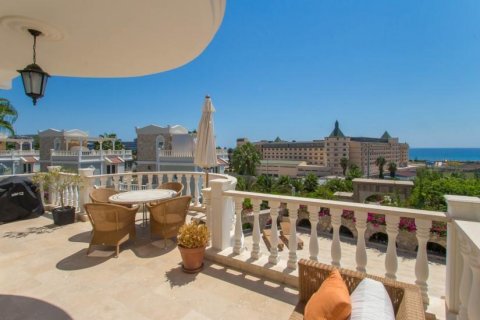 Продажа виллы  в Аланье, Анталье, Турция 5 комн., 250м2, №209943 – фото 23