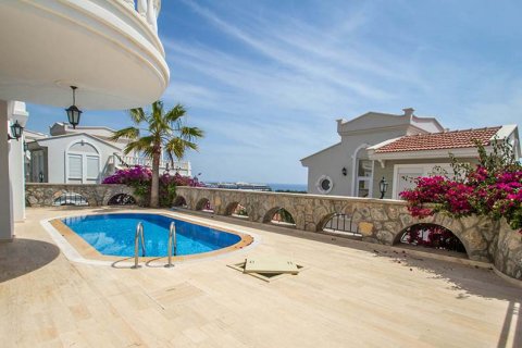 Продажа виллы в Аланье, Анталье, Турция 6 комн., 300м2, №209942 – фото 5