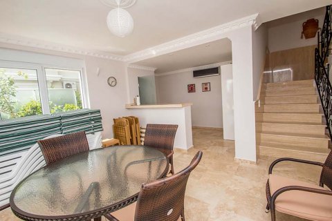 Продажа виллы в Аланье, Анталье, Турция 6 комн., 300м2, №209942 – фото 6