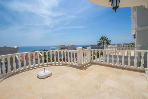 Продажа виллы в Аланье, Анталье, Турция 6 комн., 300м2, №209942 – фото 20
