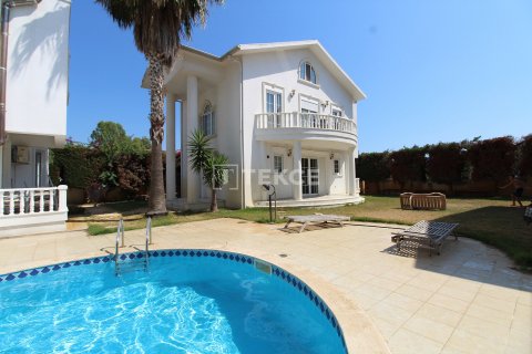 3+1 Villa  i Belek, Antalya, Tyrkiet Nr. 193847 - 2