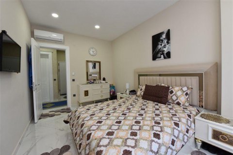 Продажа квартиры  в Оба, Анталье, Турция 3 комн., 115м2, №208022 – фото 9