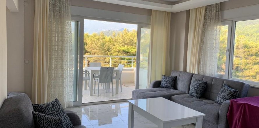 Квартира  2-х ком. в Оба, Анталья, Турция №208021