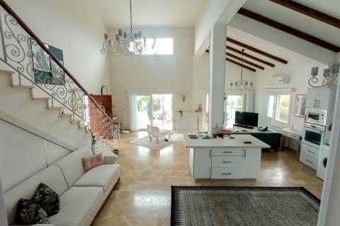Продажа виллы  в Гирне, Северный Кипр 3+1, 220м2, №190808 – фото 9