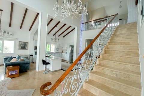 Продажа виллы  в Гирне, Северный Кипр 3+1, 220м2, №190808 – фото 4