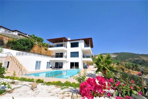 Продажа виллы  в Аланье, Анталье, Турция 8 комн., 400м2, №209820 – фото 1