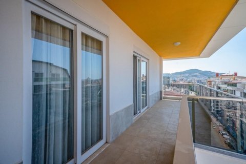 Lägenhet  i Mahmutlar, Antalya, Turkiet Nr. 209569 - 29