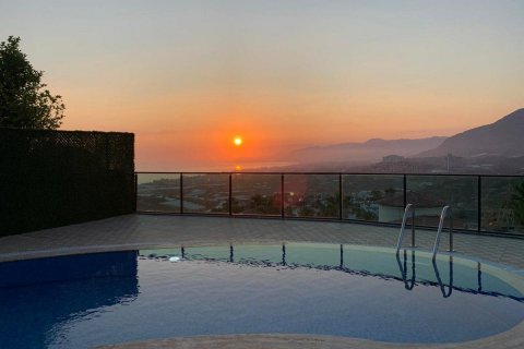 Продажа виллы в Аланье, Анталье, Турция 5 комн., 250м2, №209673 – фото 8