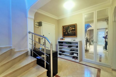 Продажа квартиры  в Оба, Анталье, Турция 5 комн., 225м2, №207224 – фото 17