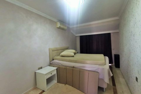 Продажа квартиры  в Оба, Анталье, Турция 5 комн., 225м2, №207224 – фото 18