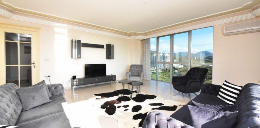 Lejlighed i Mahmutlar, Antalya, Tyrkiet Nr. 208954